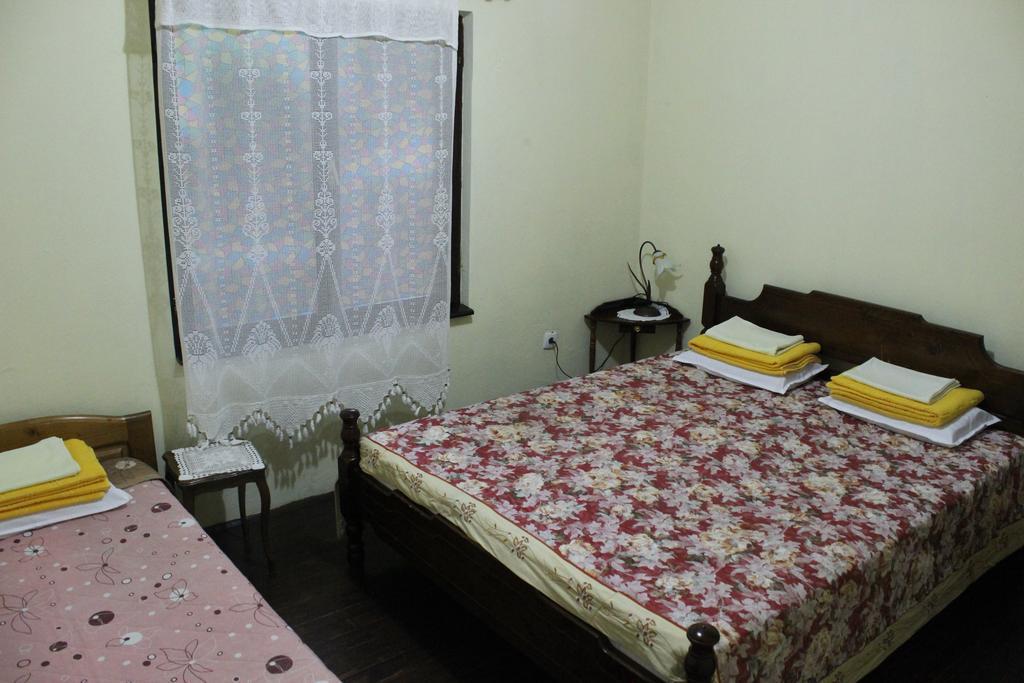 Apartments Mijuskovic Donji Morinj Room photo